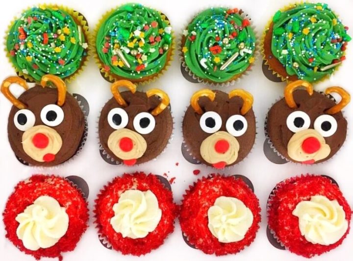 12 christmas cupcakes with deers and presents JPG