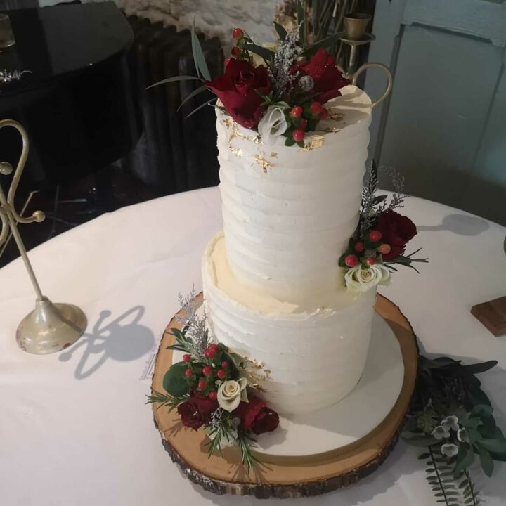 Christmas Stunning Swirl Rustic Wedding Cake