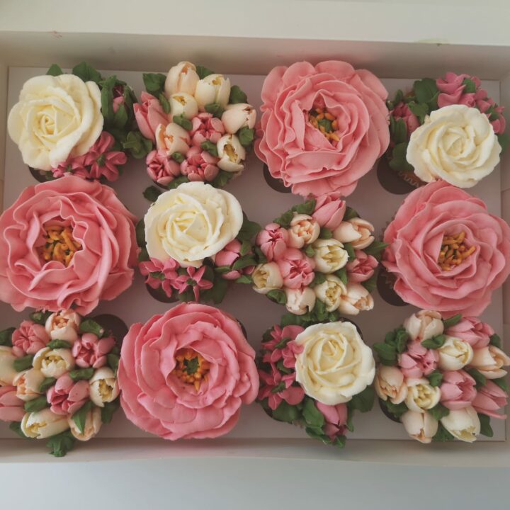 Beautiful Flower Cupcakes in Dublin