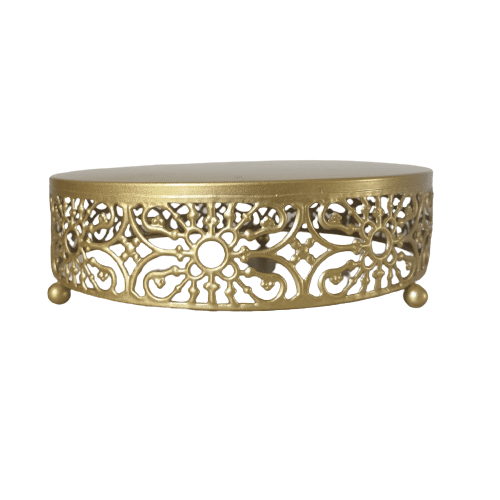 golden cake stand