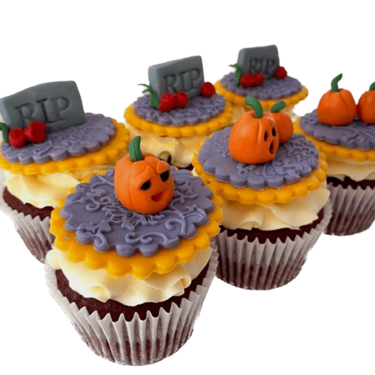 Halloween Cupcakes with Pumpkin and Gravestones
