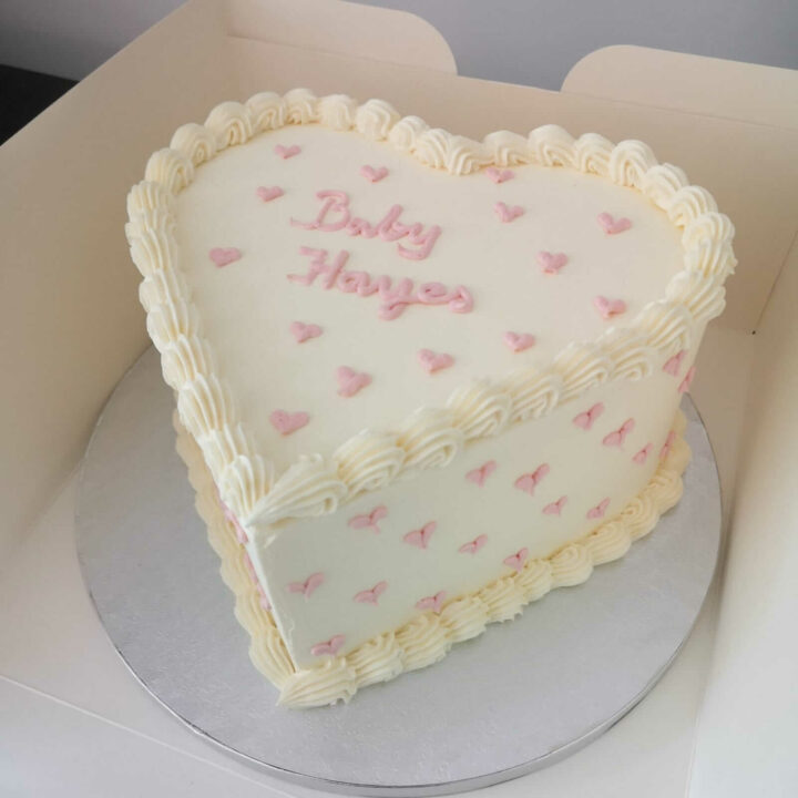 lambeth heart cake in white